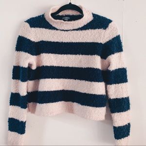 WOMENS CROPPED STRIPED SWEATER SIZE XSMALL